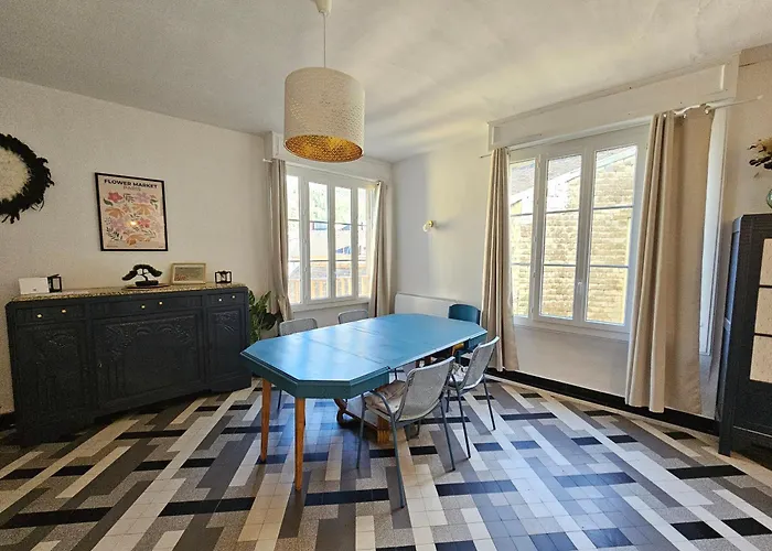 Apartment Castle Blue - 7 Personnes - 10 Min Sanctuaire Lourdes