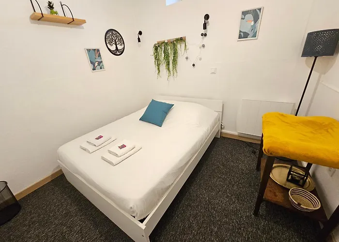 Castle Blue - 7 Personnes - 10 Min Sanctuaire