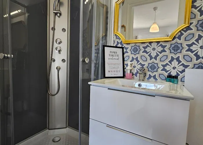 Castle Blue - 7 Personnes - 10 Min Sanctuaire 公寓 *