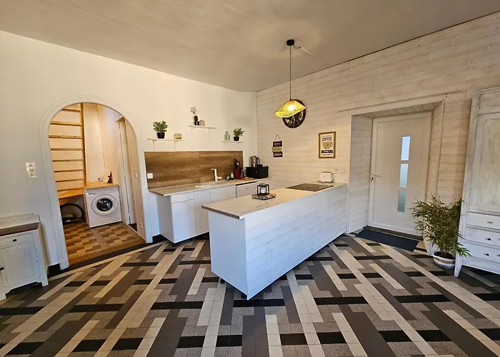 公寓 Castle Blue - 7 Personnes - 10 Min Sanctuaire *