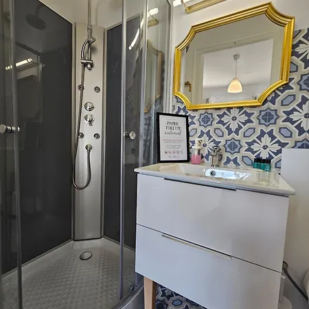 Castle Blue - 7 Personnes - 10 Min Sanctuaire Апартаменты *