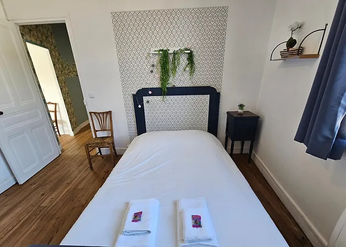 Castle Blue - 7 Personnes - 10 Min Sanctuaire *